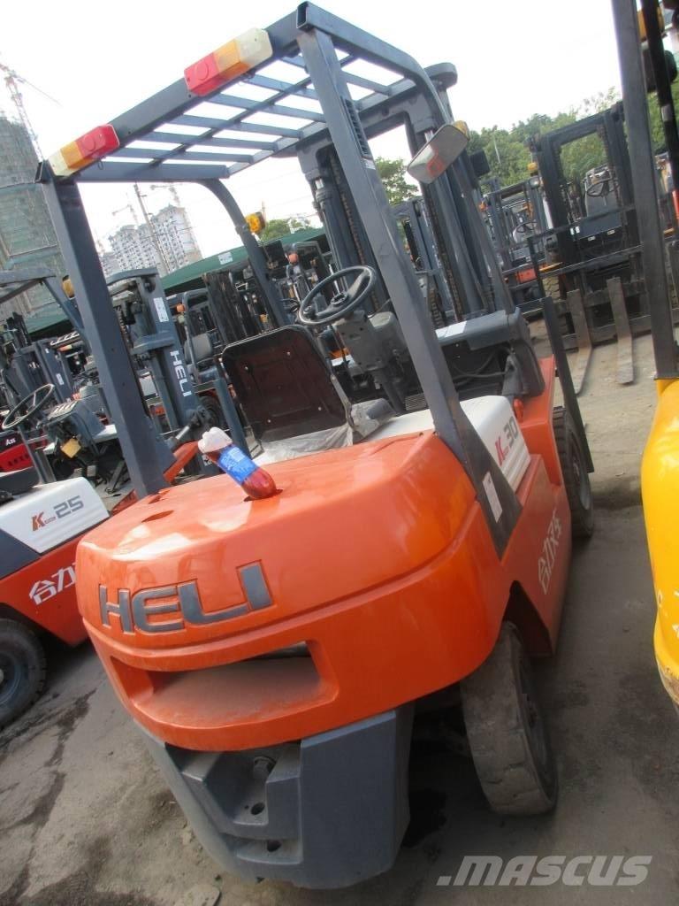 Heli FD 30 Diesel trucks
