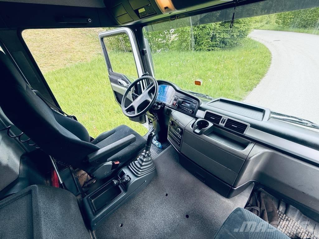 MAN TGA 26.360 Crane trucks
