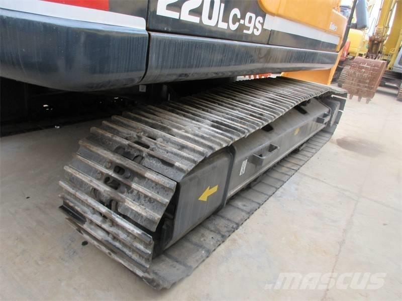 Hyundai 220LC-9S Crawler excavators