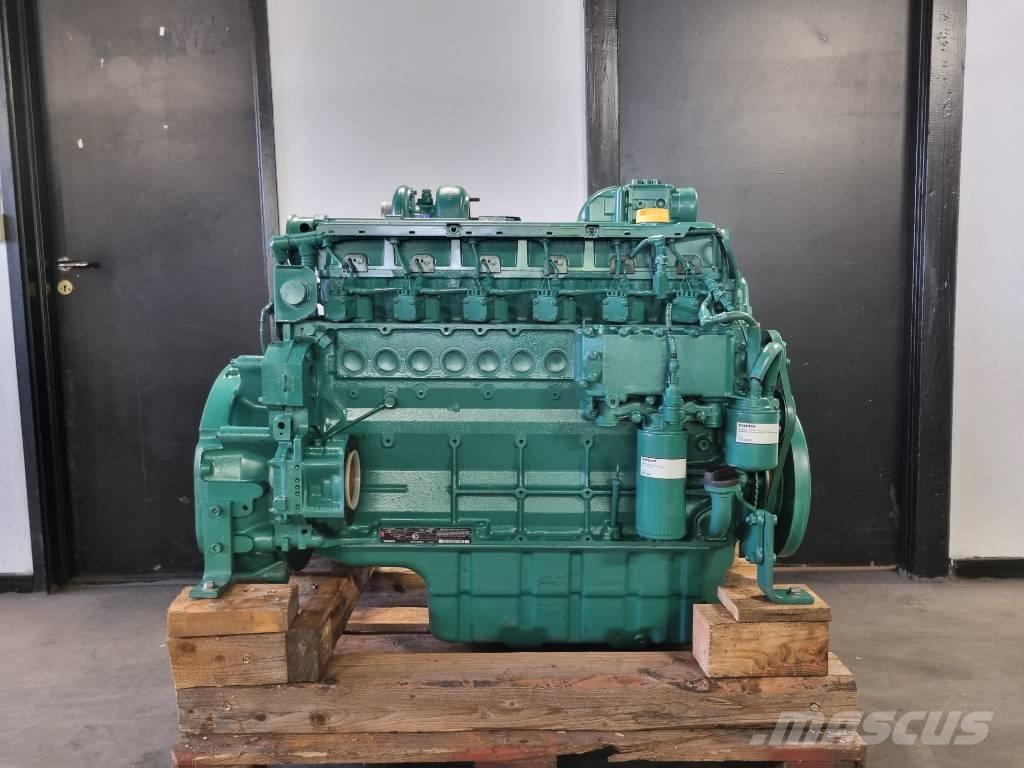 Volvo D7D Engines