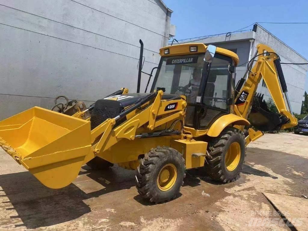 CAT 420F Backhoe loaders
