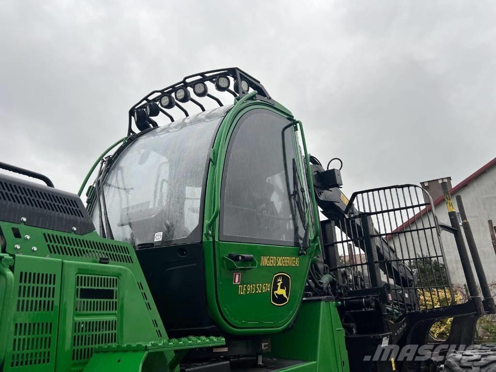 John Deere 1110G Forwarders