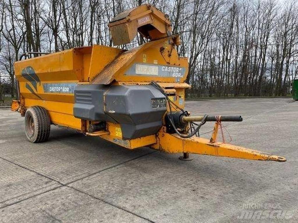Lucas Castor 60R Square balers
