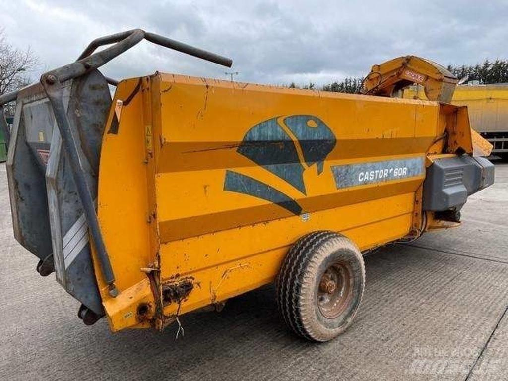 Lucas Castor 60R Square balers
