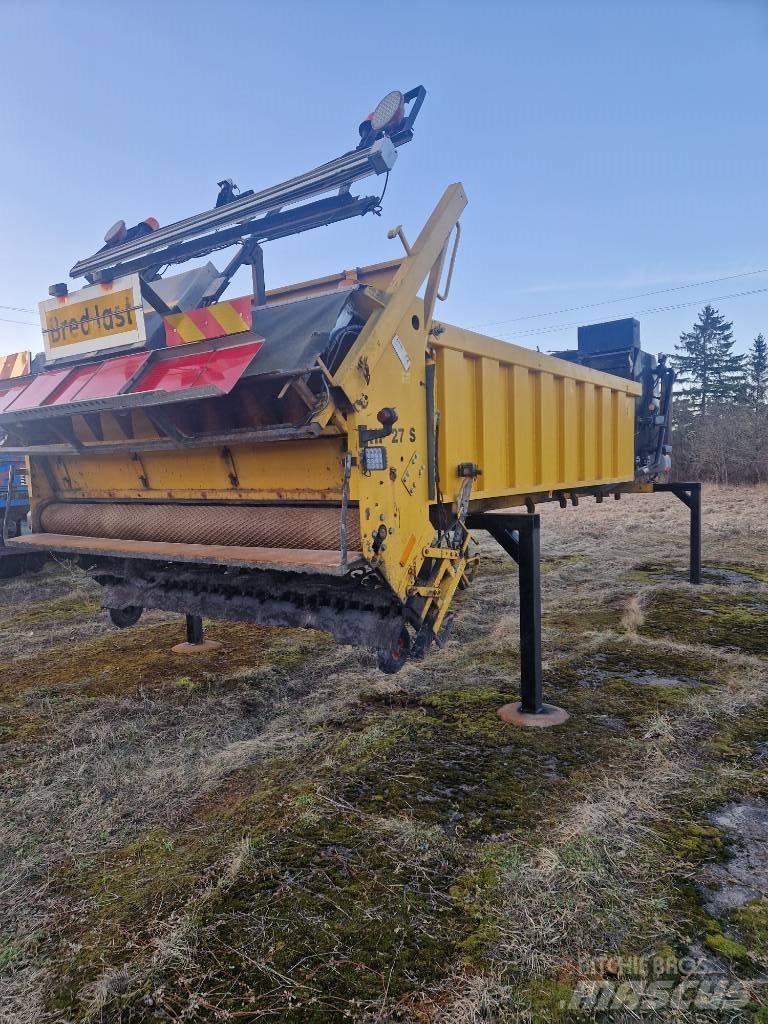  Ribapindaja Bitumen sprayers