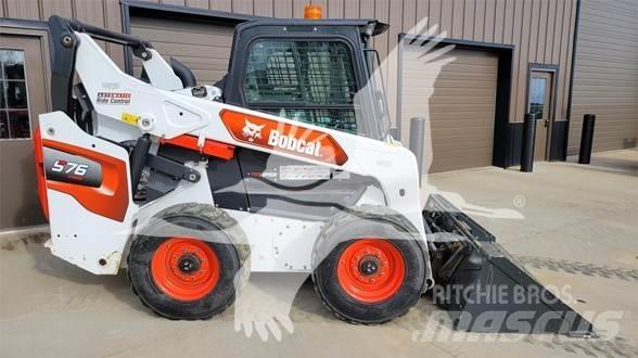 Bobcat S76 Skid steer loaders
