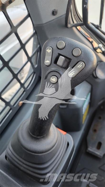 Bobcat T76 Skid steer loaders