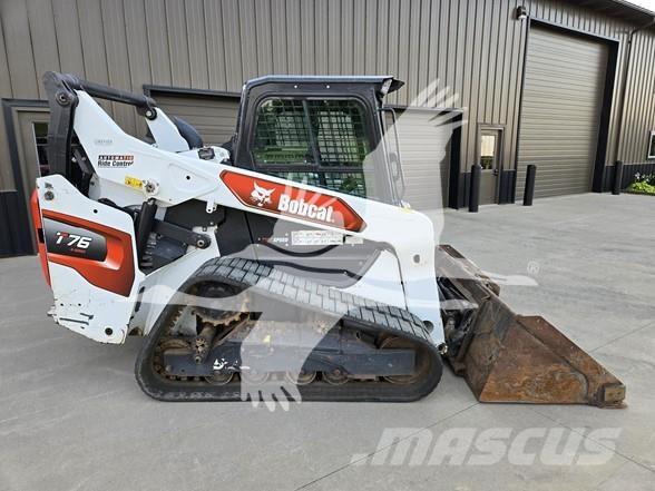 Bobcat T76 Skid steer loaders