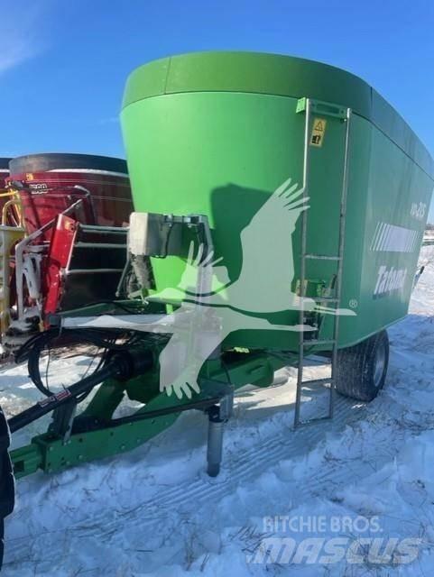 Tatoma VD215 Mixer feeders
