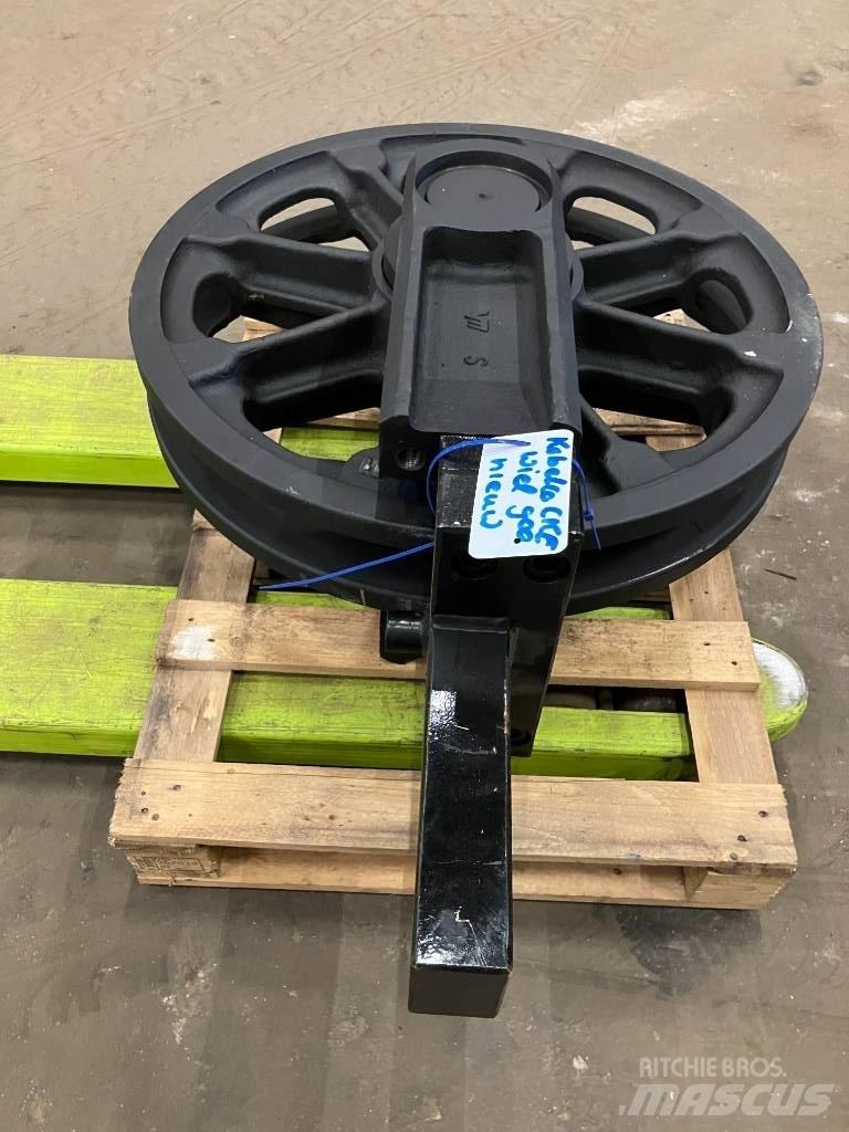 Kobelco CKE900 Tracks, chains and undercarriage
