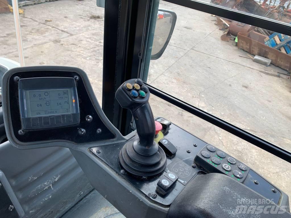 CAT CB 7 Twin drum rollers