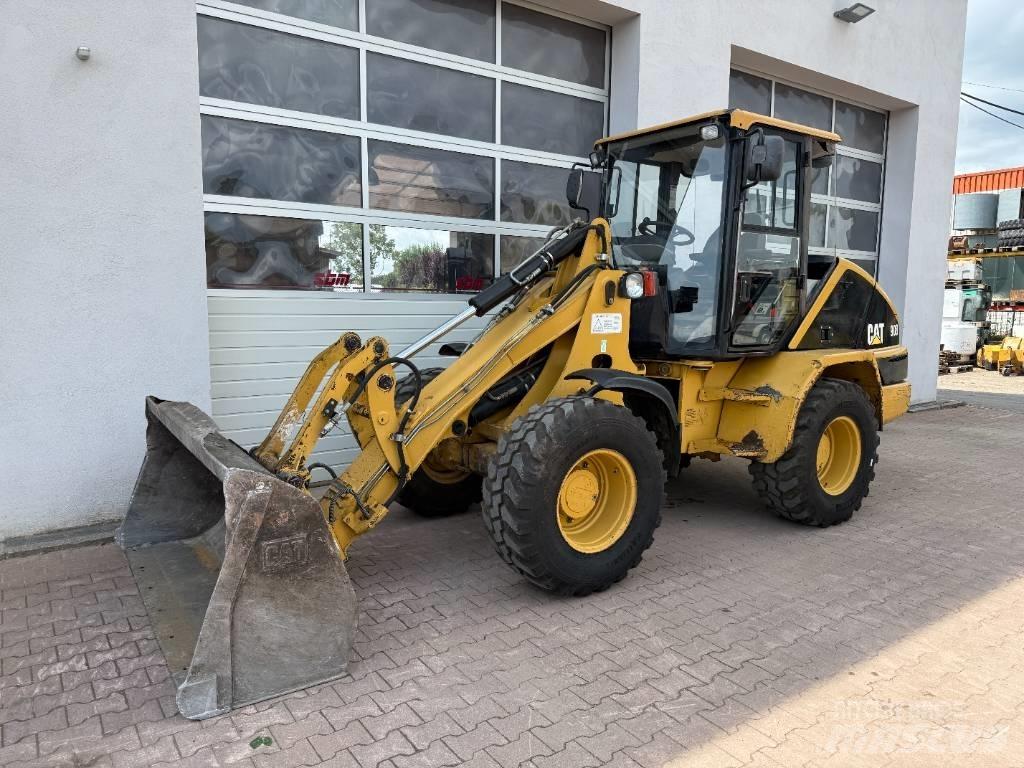 CAT 908 Wheel loaders