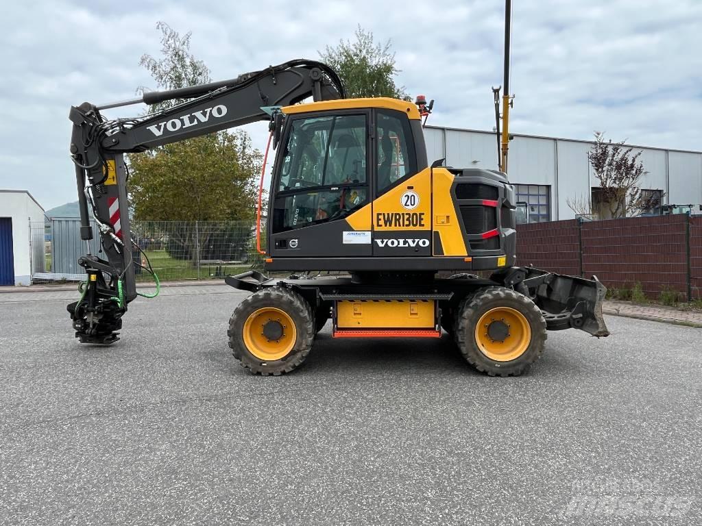 Volvo EWR 130 E Wheeled excavators
