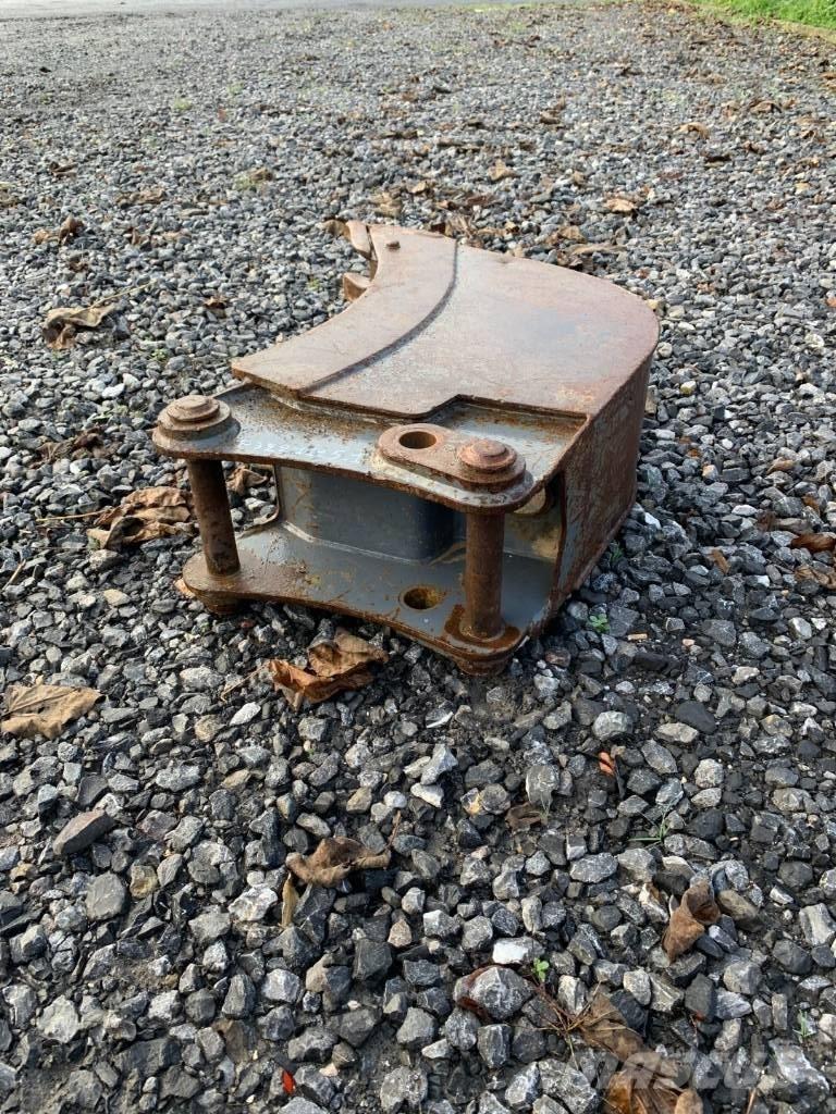 CNH GODET RETRO Other attachments and components