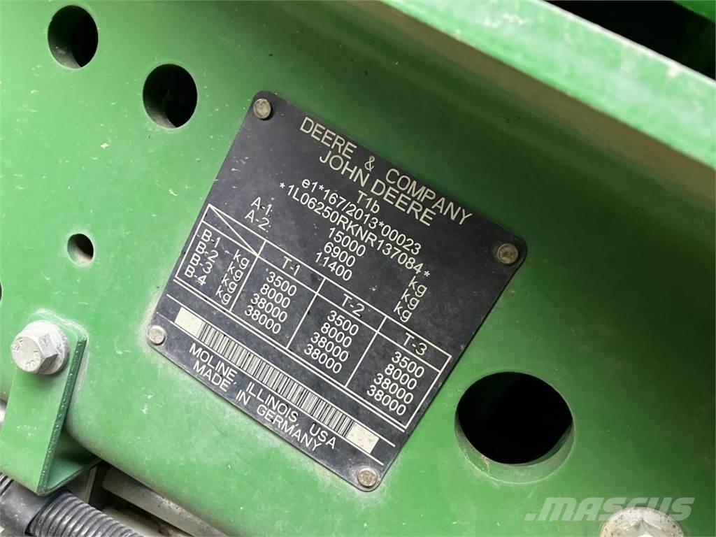 John Deere 6250R Tractors