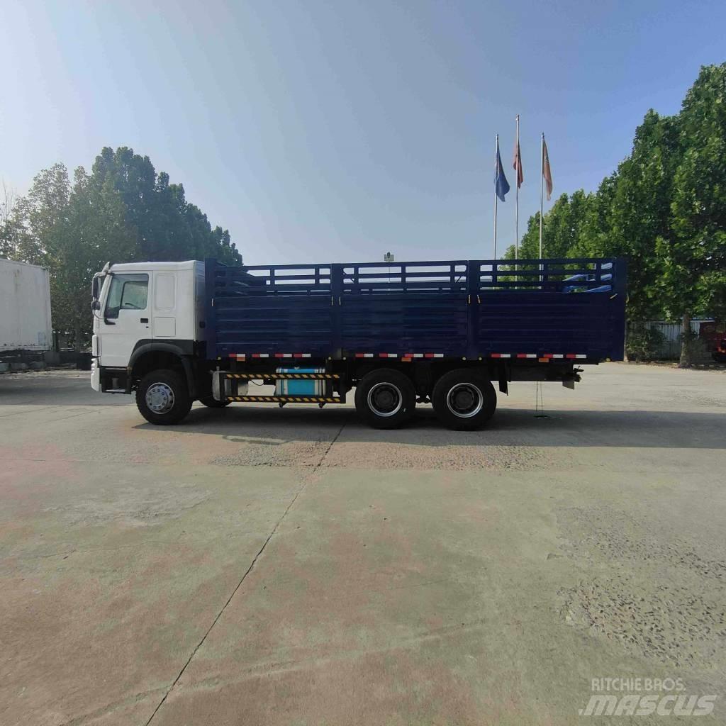 Howo 371 Flatbed / Dropside trucks