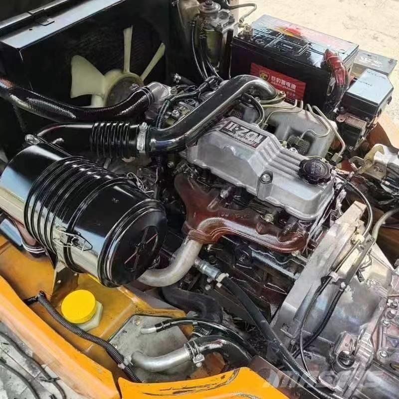 Toyota FD 30 Diesel trucks