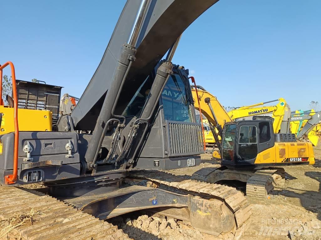 Volvo EC 240 Crawler excavators