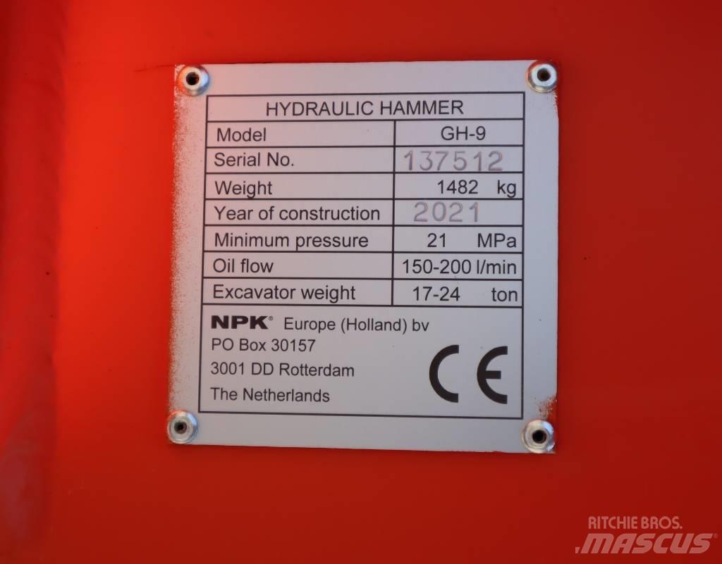 NPK GH-9 Hammers / Breakers