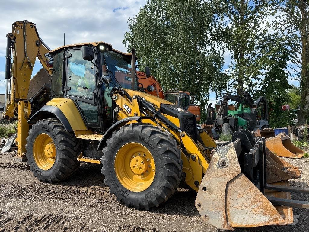 CAT 444 Backhoe loaders