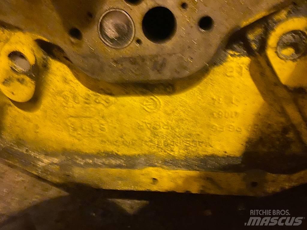 Komatsu PC4000-6 Crawler excavators