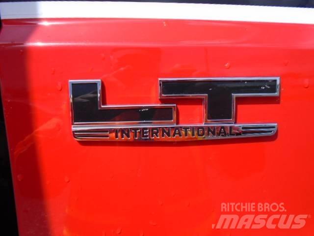 International LT625 Tractor Units