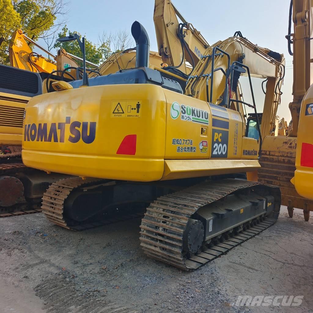 Komatsu PC200-8 Crawler excavators