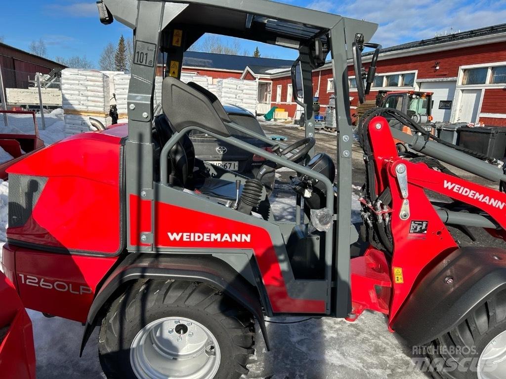 Weidemann 1260LP Multi purpose loaders