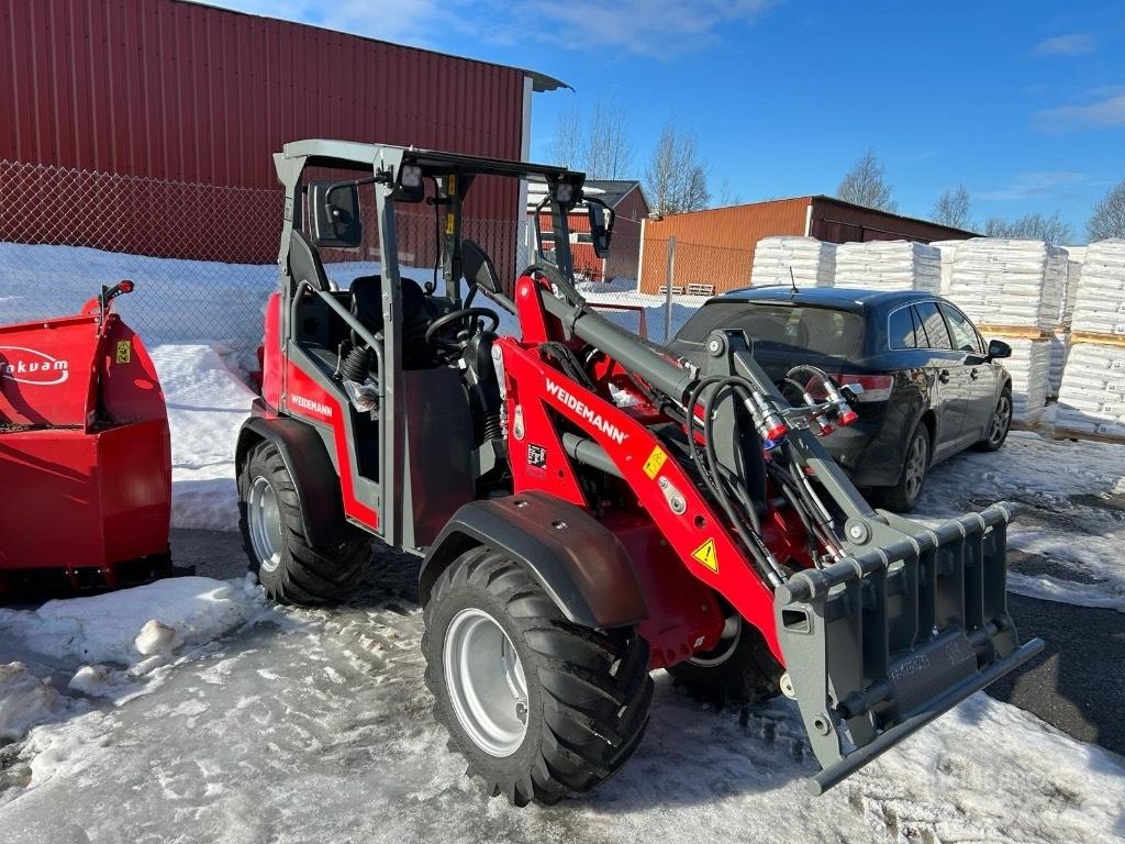 Weidemann 1260LP Multi purpose loaders