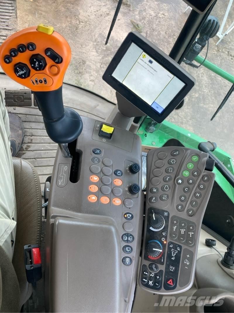 John Deere 9900i Forage harvesters