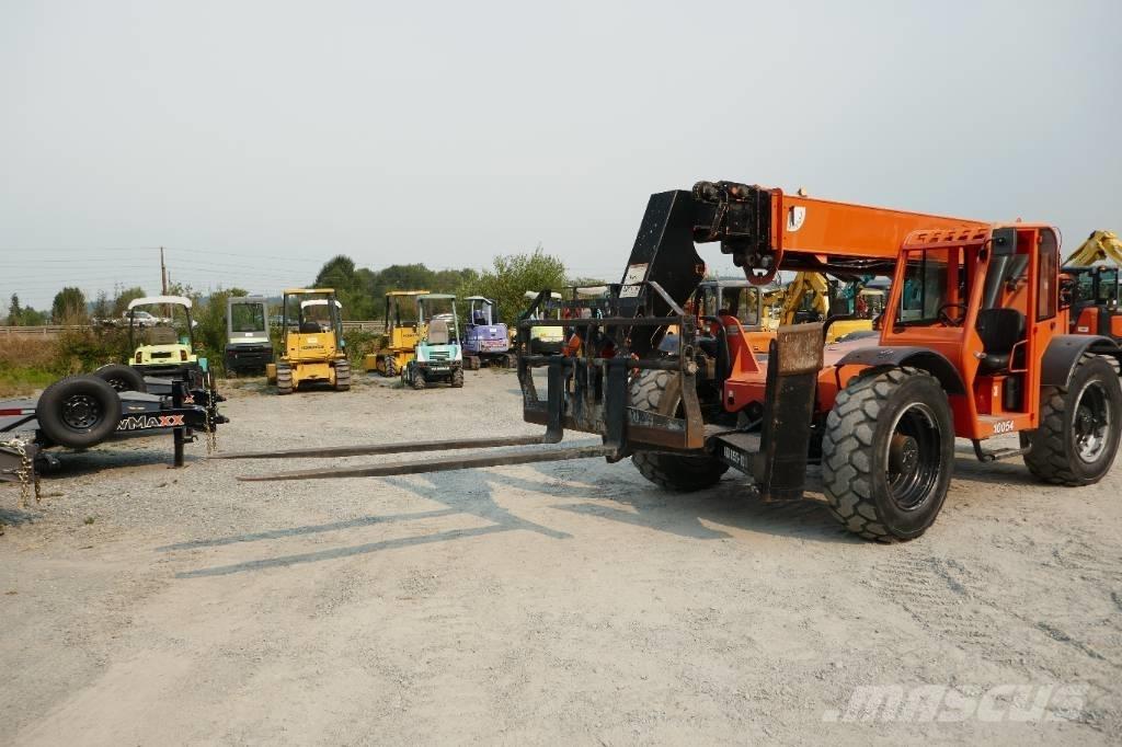 SkyTrak 10054 Telescopic handlers