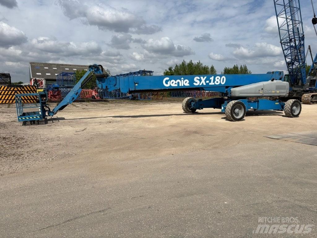 Genie SX 180 Telescopic boom lifts
