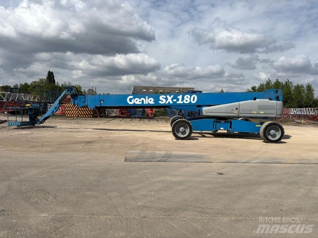 Genie SX 180 Telescopic boom lifts