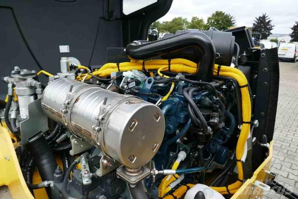 Bomag BW 138 AD-5 Twin drum rollers