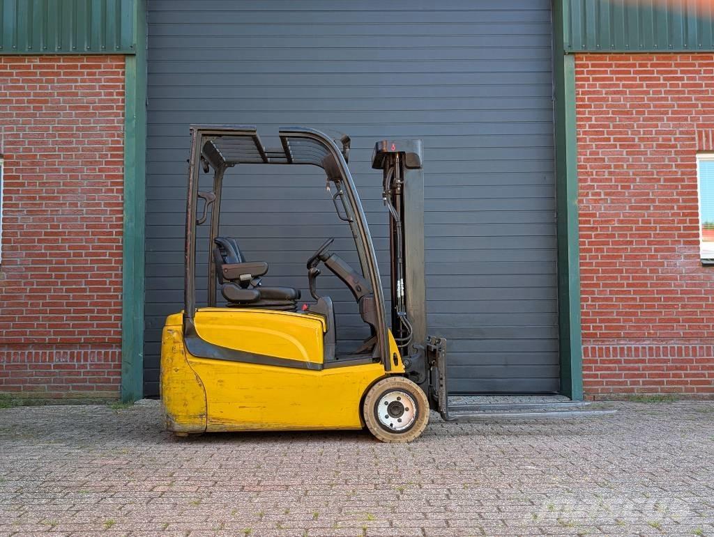 Yale ERP 20 VT Electric forklift trucks