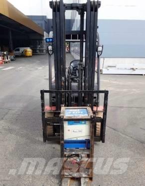 Manitou ME 430 AC Electric forklift trucks