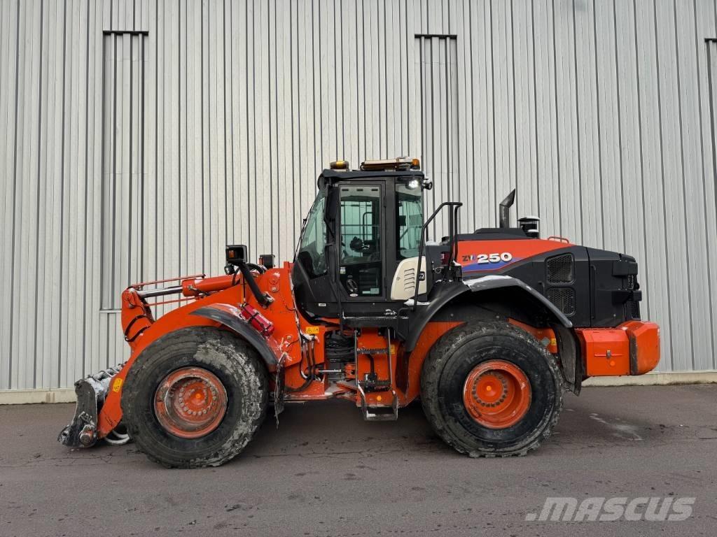 Hitachi ZW 250 Wheel loaders