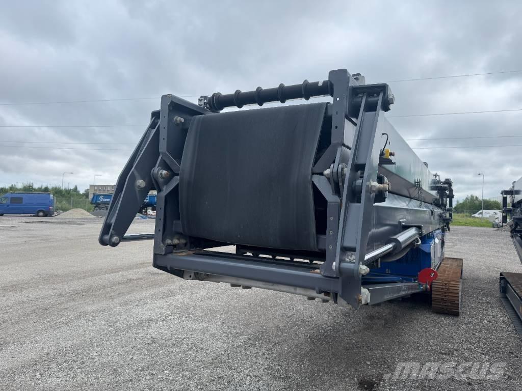 Kleemann MBT 24i Conveyors