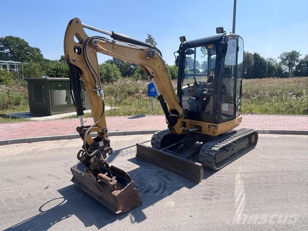 CAT 302.7D Mini excavators < 7t (Mini diggers)