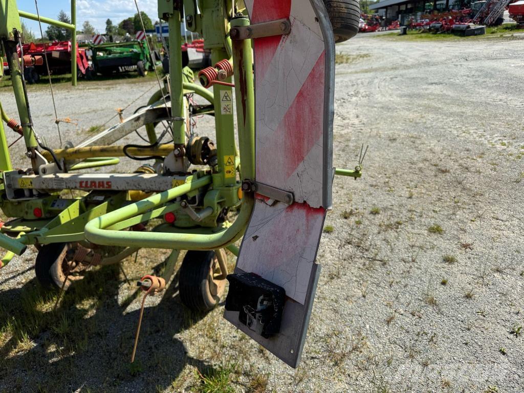 CLAAS VOLTO 670 Rakes and tedders