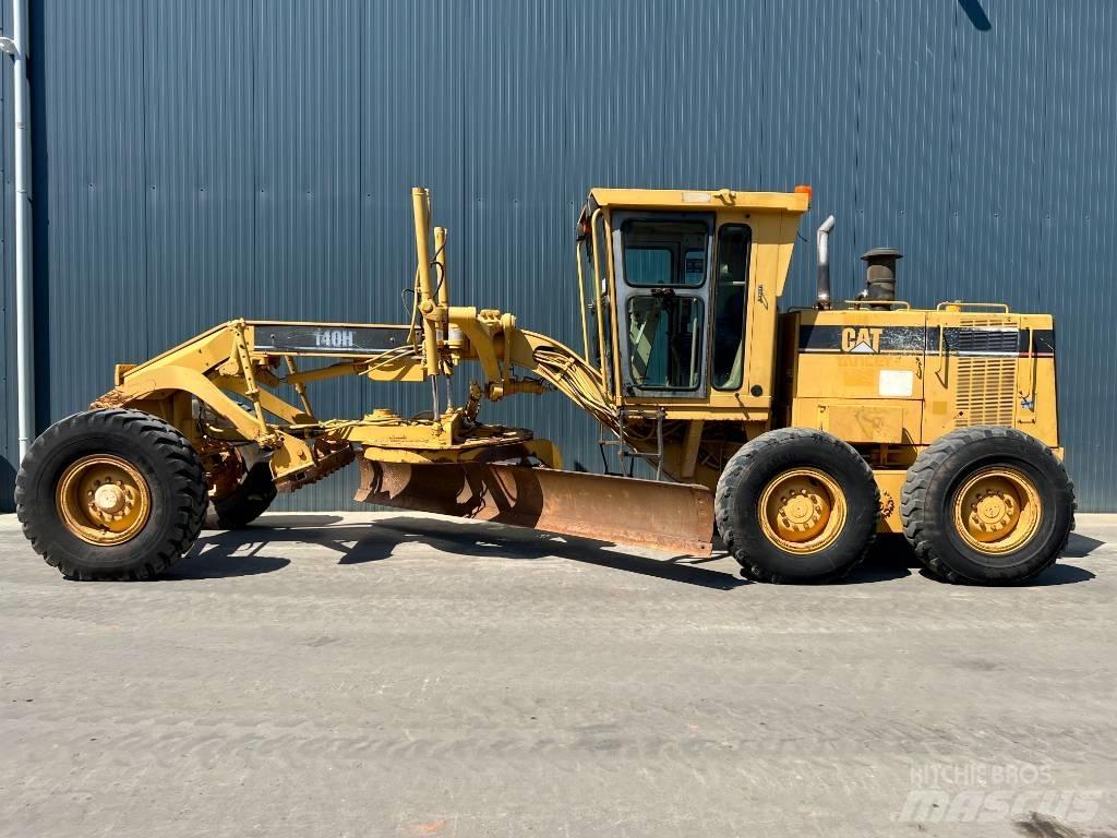 CAT 140H Graders