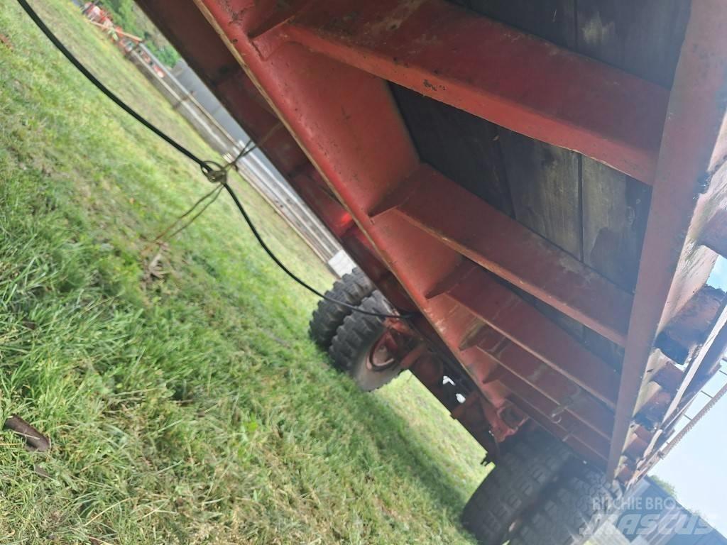  Strowagen 710 Bale trailers