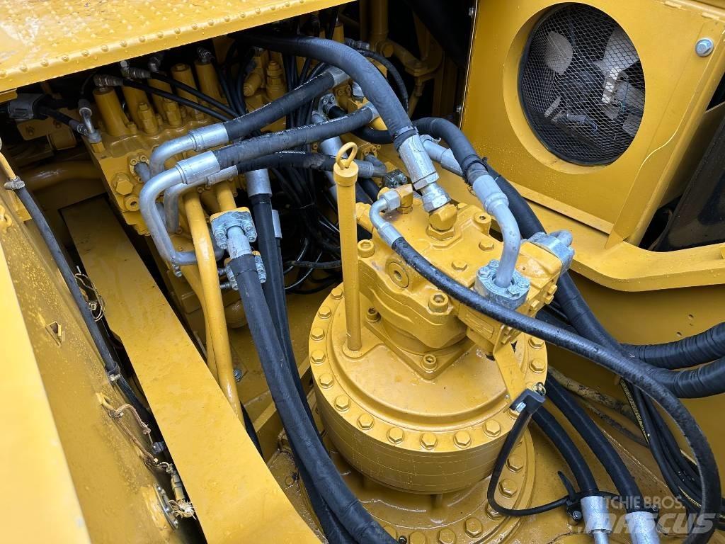 CAT 336 D2 Crawler excavators