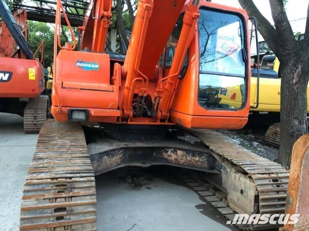 Doosan 220-7 Crawler excavators