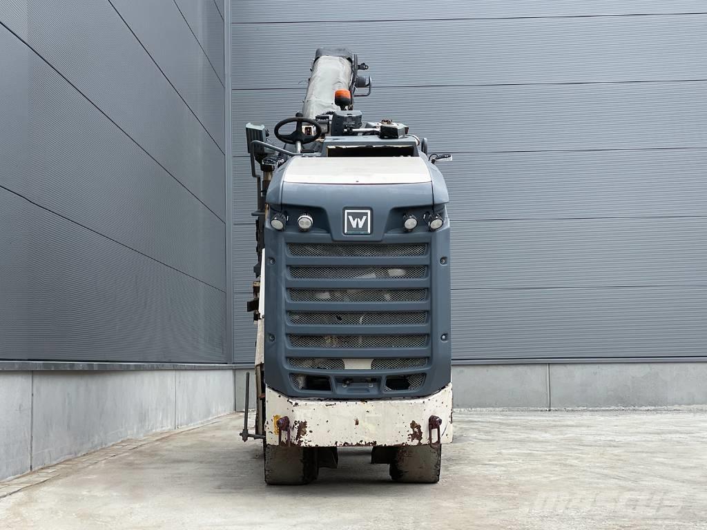 Wirtgen W 50 RI Asphalt cold milling machines