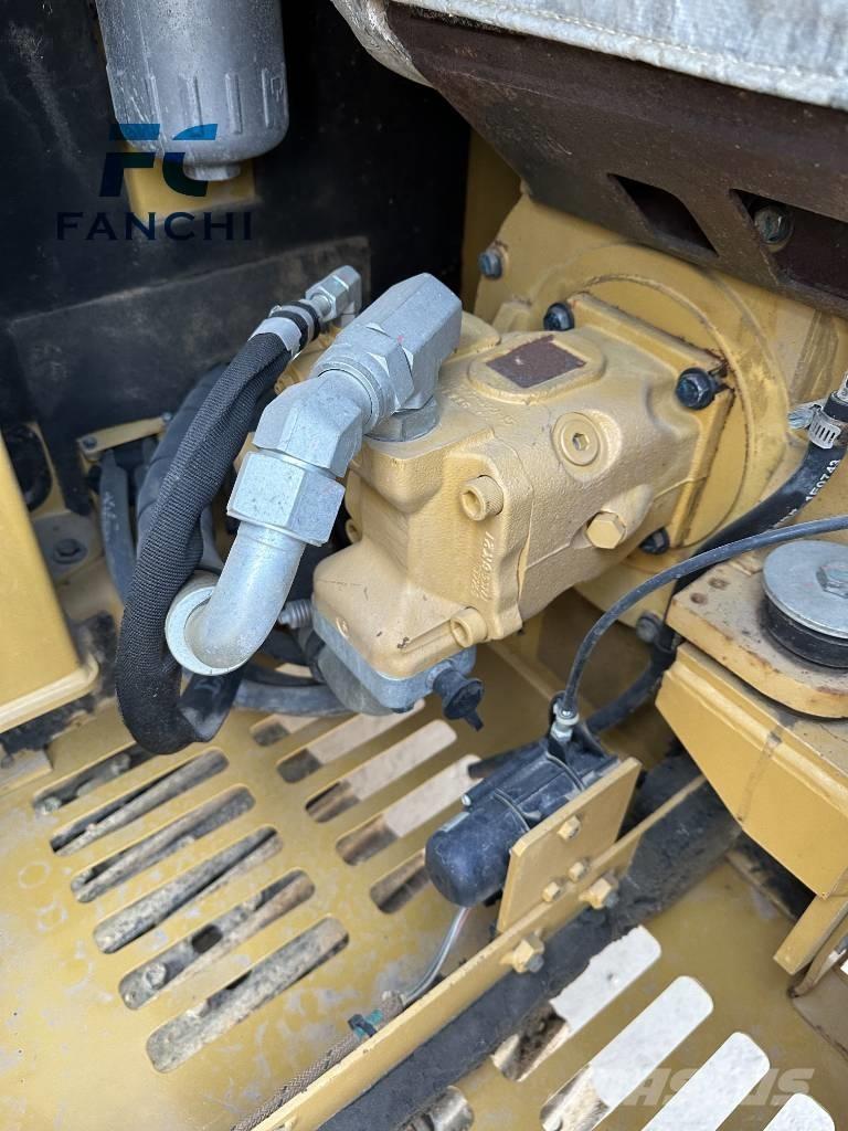 CAT CAT305.5E2 Mini excavators < 7t (Mini diggers)