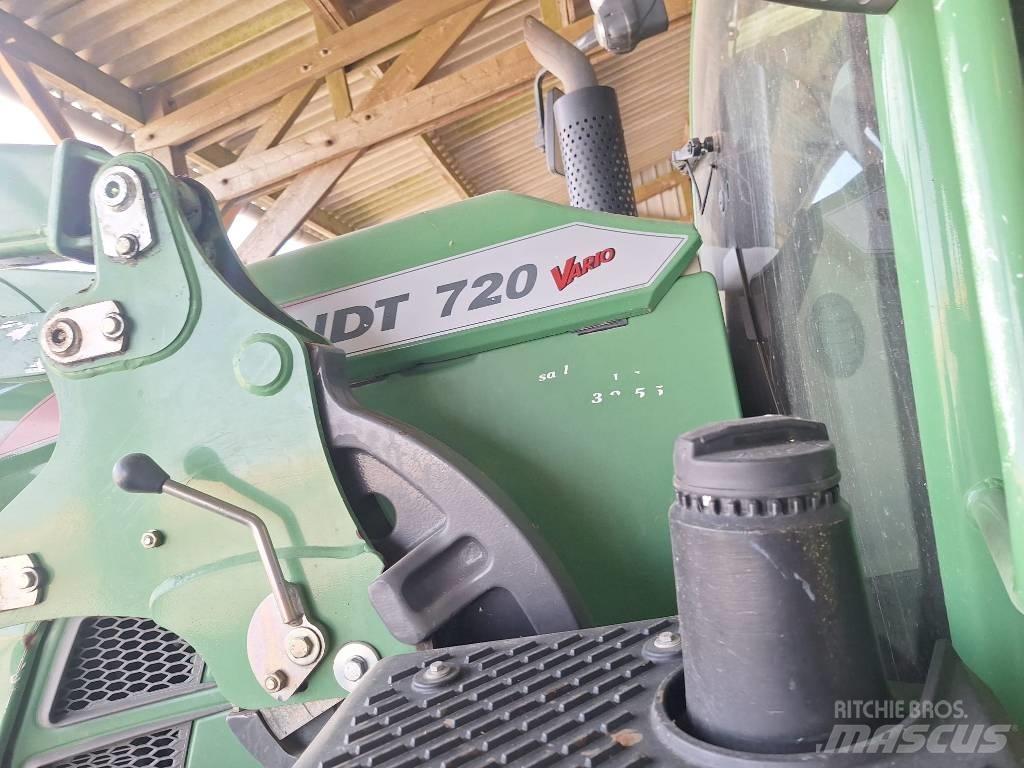 Fendt 720 Vario Tractors