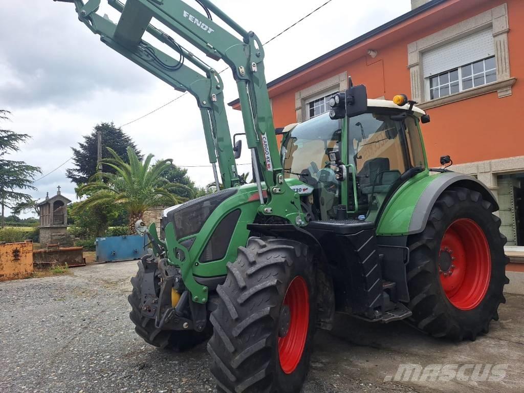 Fendt 720 Vario Tractors