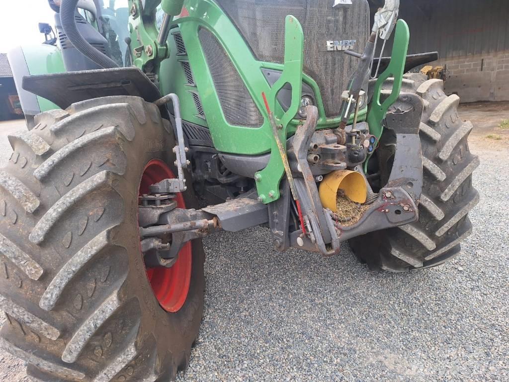 Fendt 720 Vario Tractors