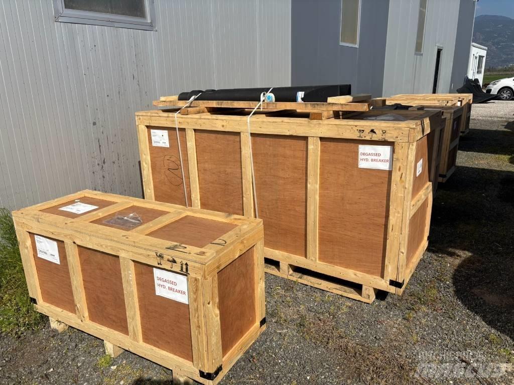 Okada 6000/GFXF Hammers / Breakers